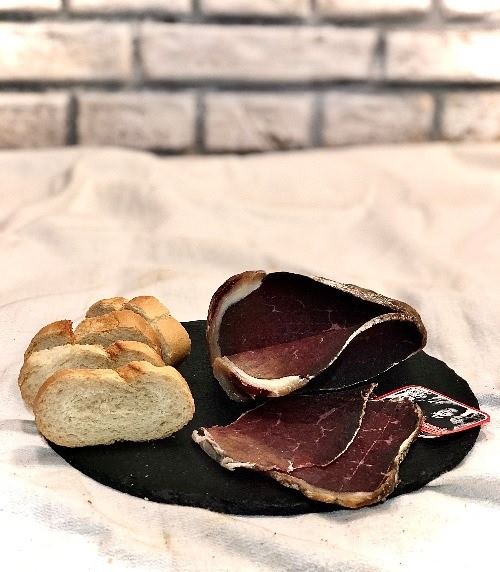 Cecina de ciervo